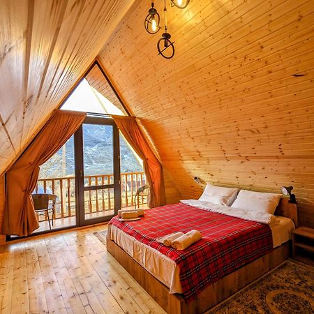 Cottage Caucasus Stepantsminda Exterior photo