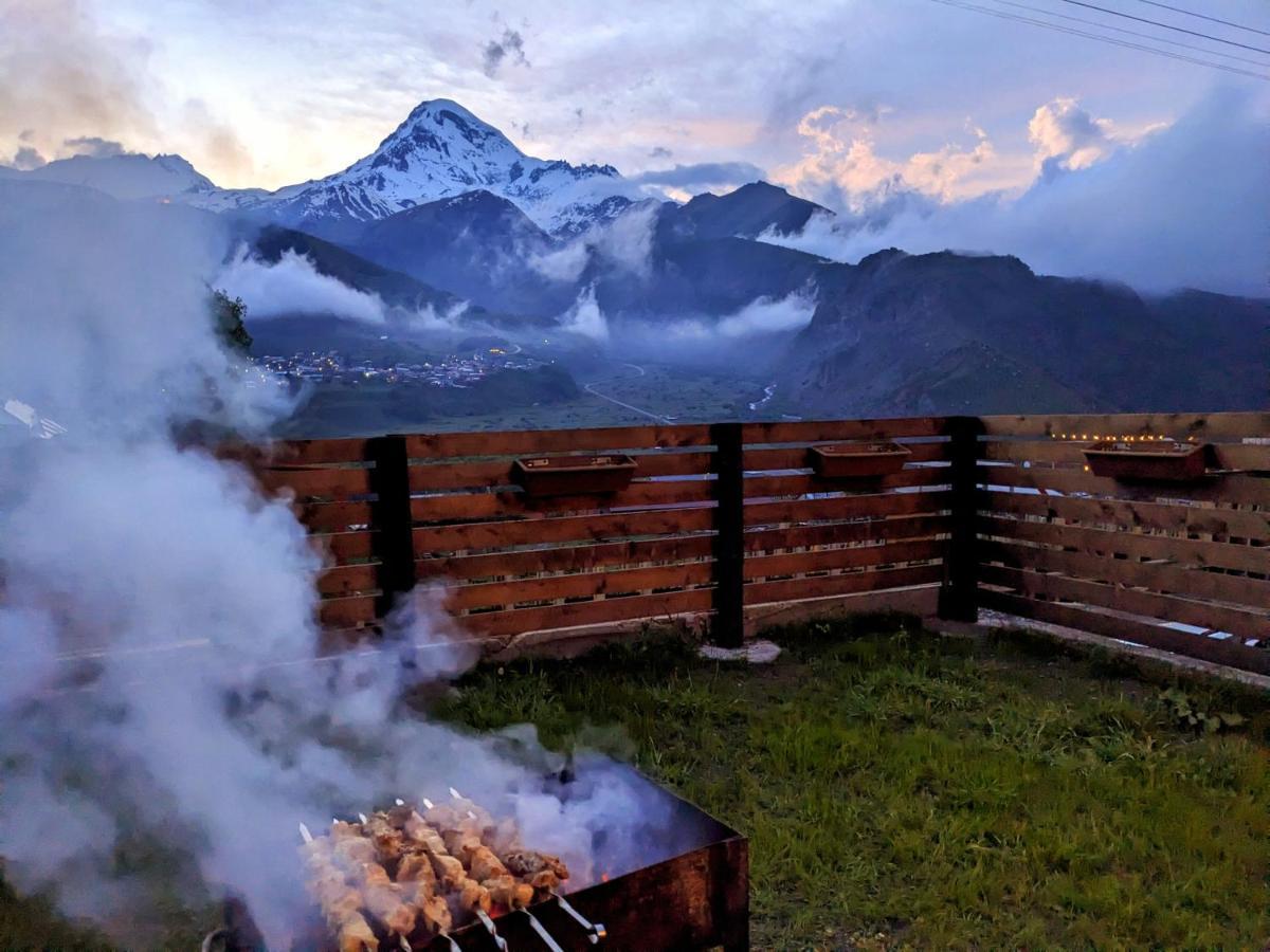 Cottage Caucasus Stepantsminda Exterior photo